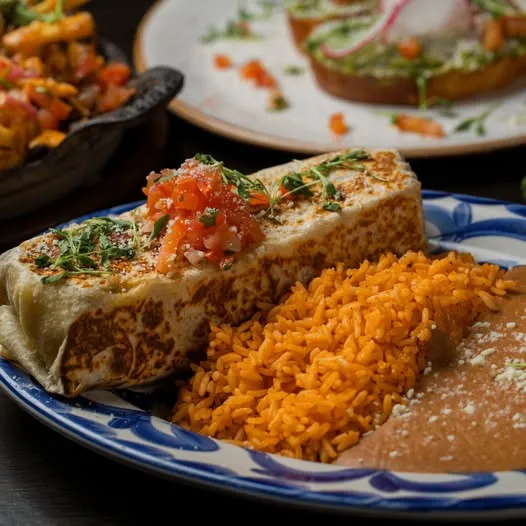 Great Salsa and More: Borracha Mexican Cantina 3 Great Salsa and More: Borracha Mexican Cantina